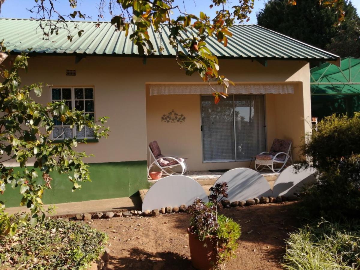 Bed and Breakfast Bell Park Self Catering Champagne Valley Esterno foto