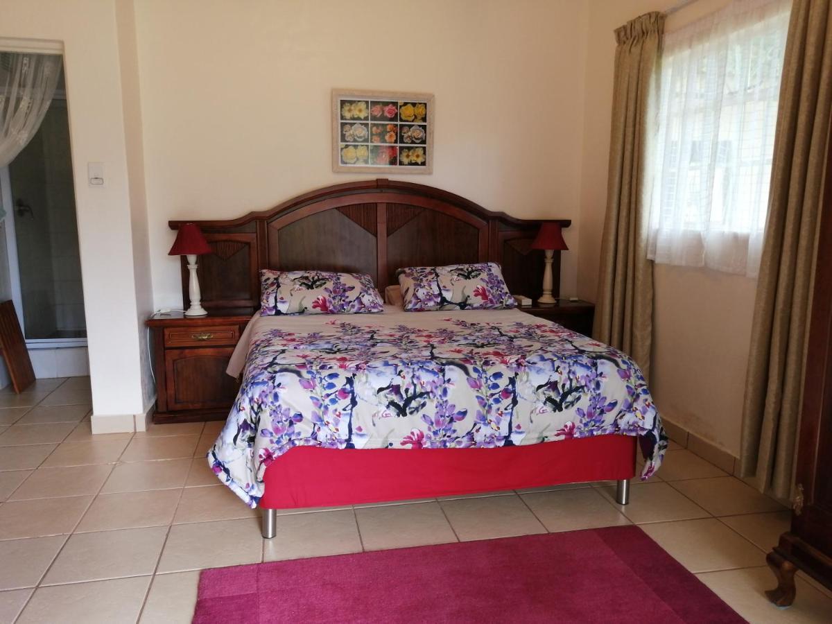 Bed and Breakfast Bell Park Self Catering Champagne Valley Esterno foto