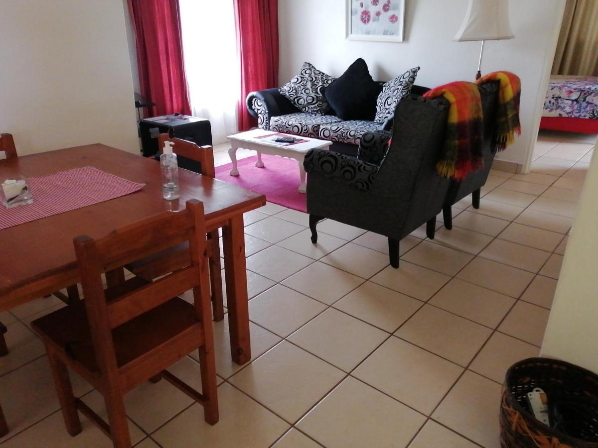 Bed and Breakfast Bell Park Self Catering Champagne Valley Esterno foto